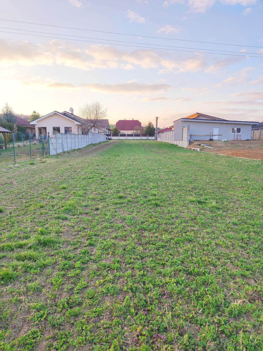 Stavebný pozemok 1757 m² – Chrabrany pri Topoľčanoch - 5