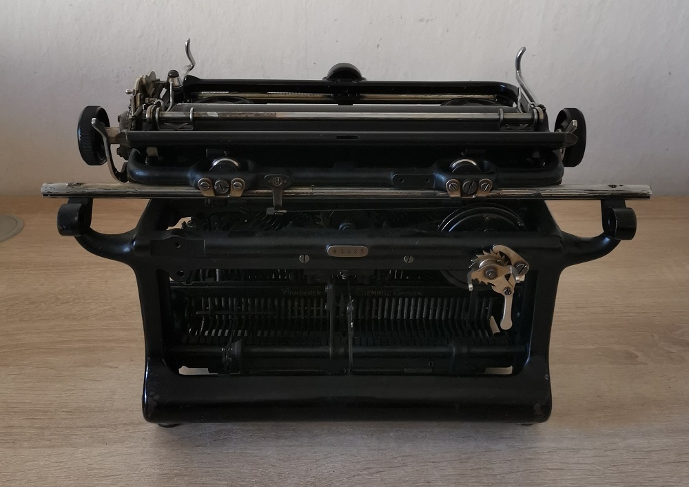 Funkčný starožitný písací stroj Continental z roku 1912 - 5