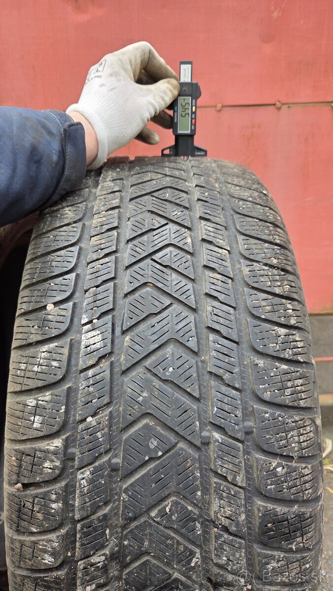 zimné pirelli scorpion 275/45 R20 110V 5,5mm - 5