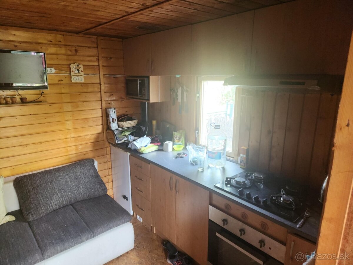 Predaj záhrady a chatky - 5