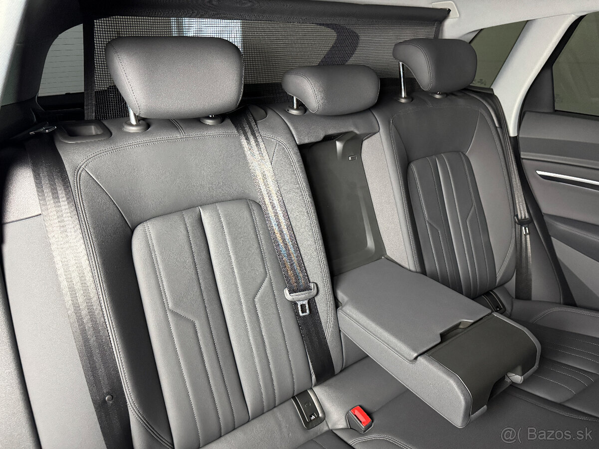 Audi e-tron 55 300KW S-Line Panorama - 5