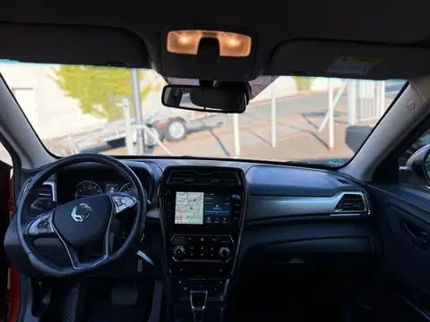 Kúpim SsangYong Tivoli oranžové alebo biele - 5