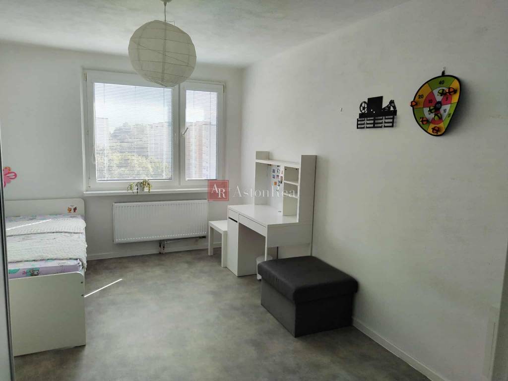 Predaj:4-izbový byt 86 m2 v Martine Košúty 2 Zariadený - 5