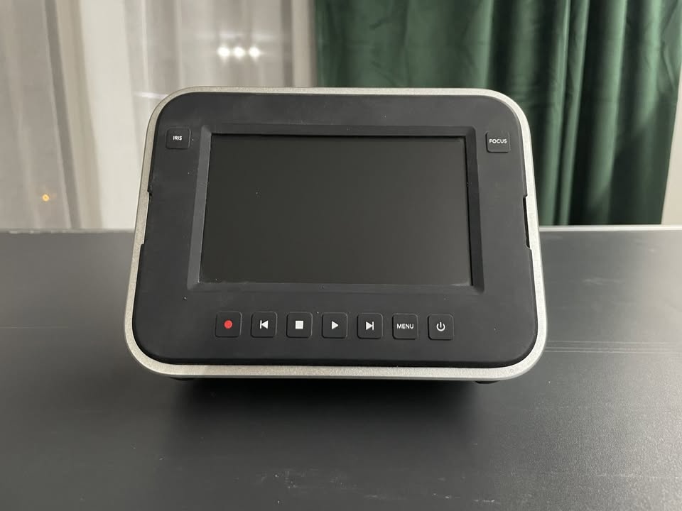 Blackmagic Design Production Camera HD MFT - 5