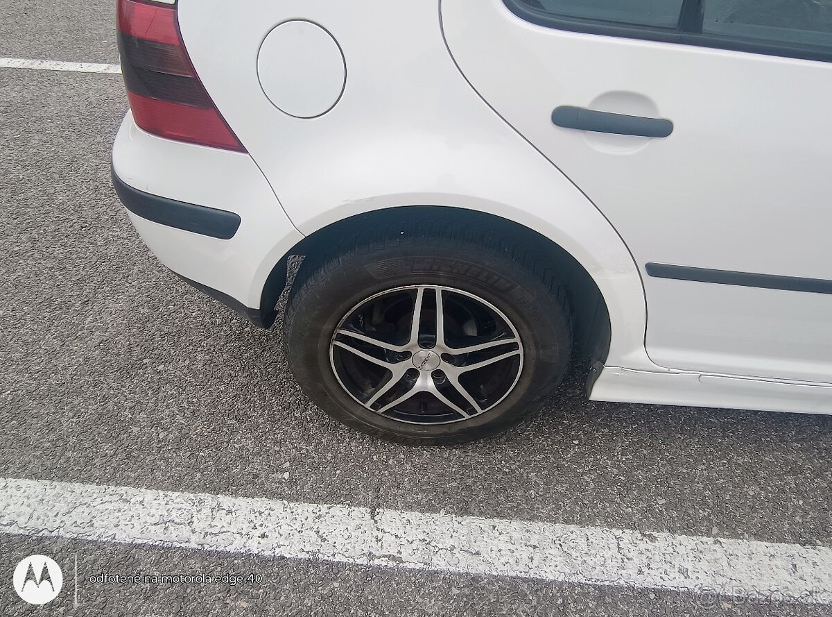 VW Golf 4,automat 1,6 SR benzin. - 5