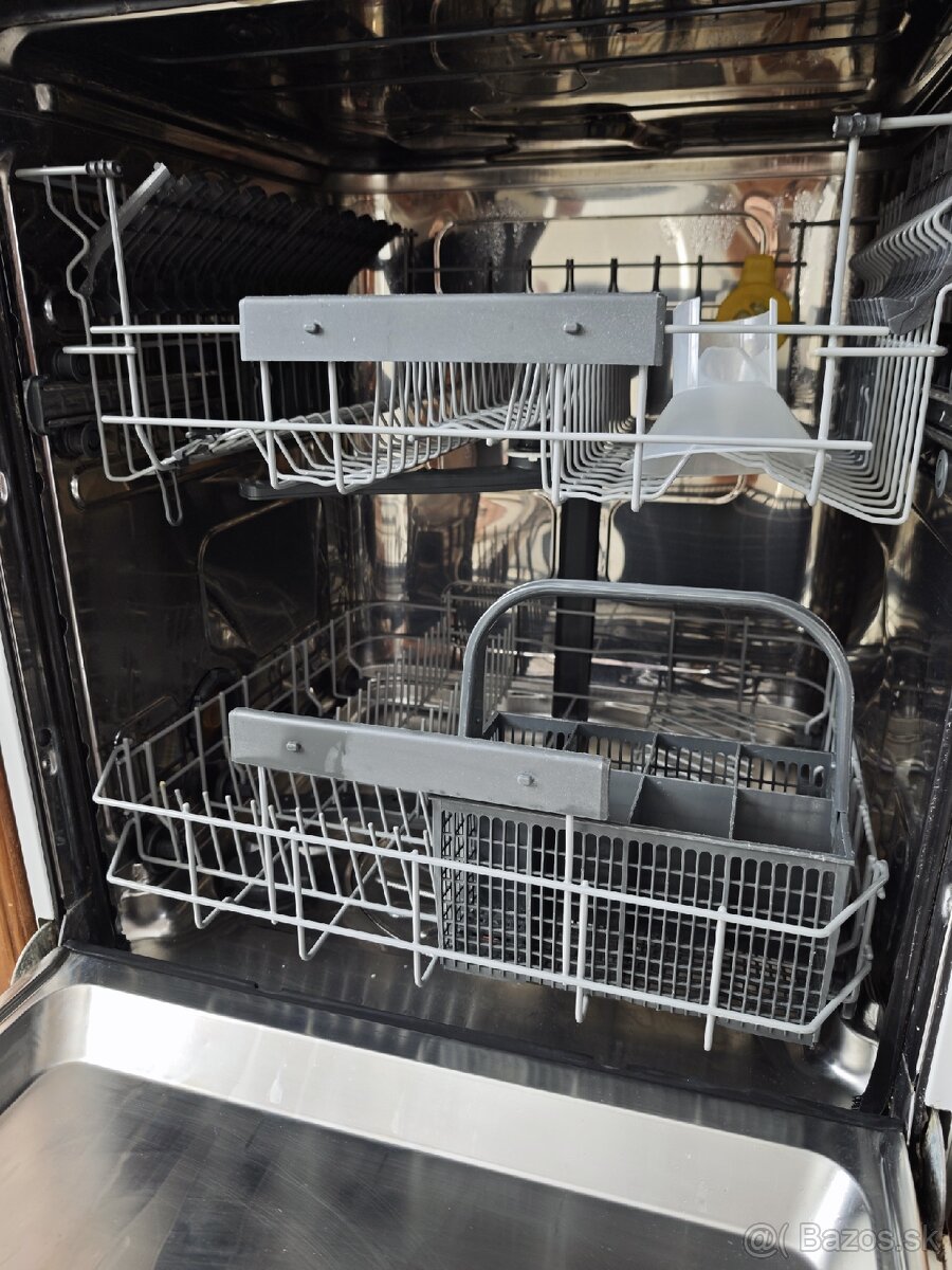 Umývačka riadu Electrolux - 5