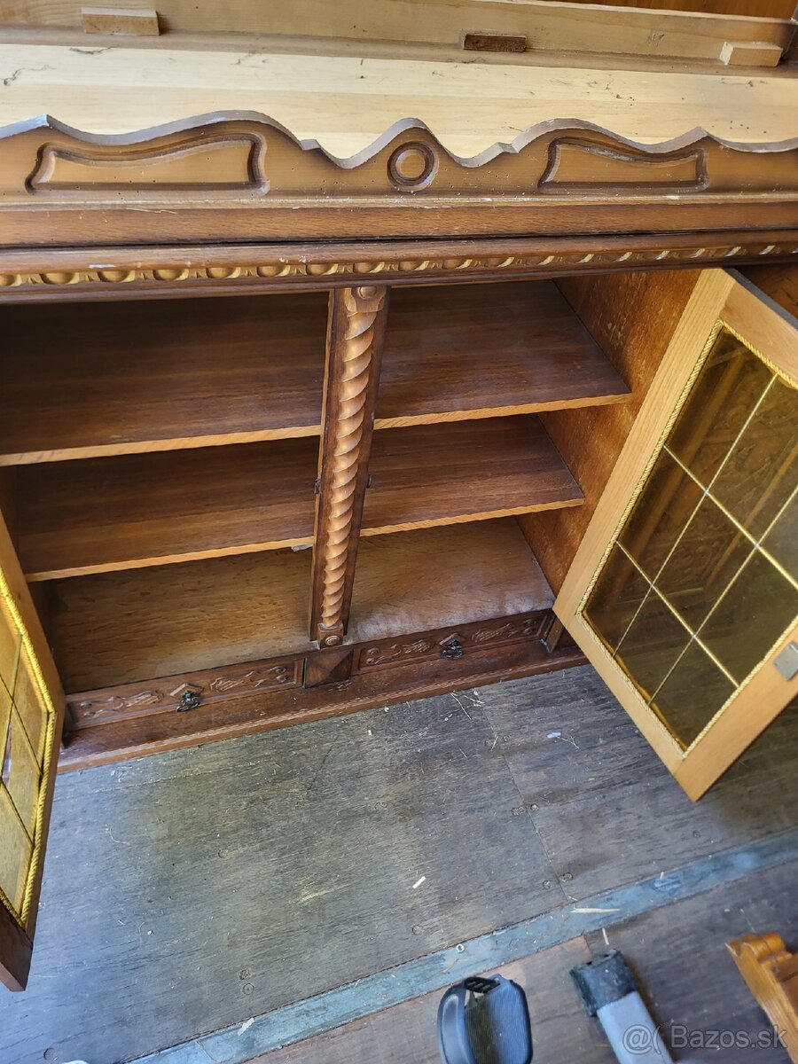 Starožitná skriňa - 5