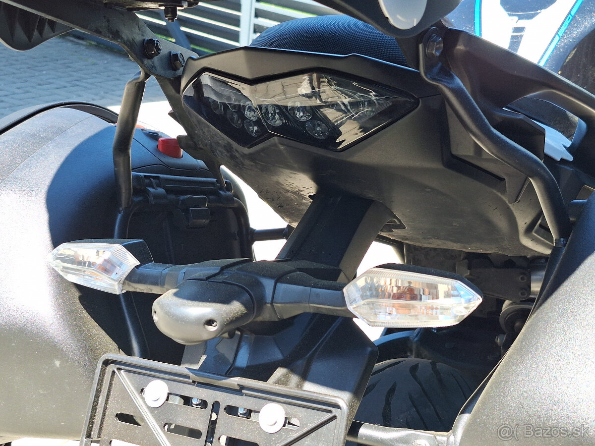 Kawasaki Versys 650 - 5