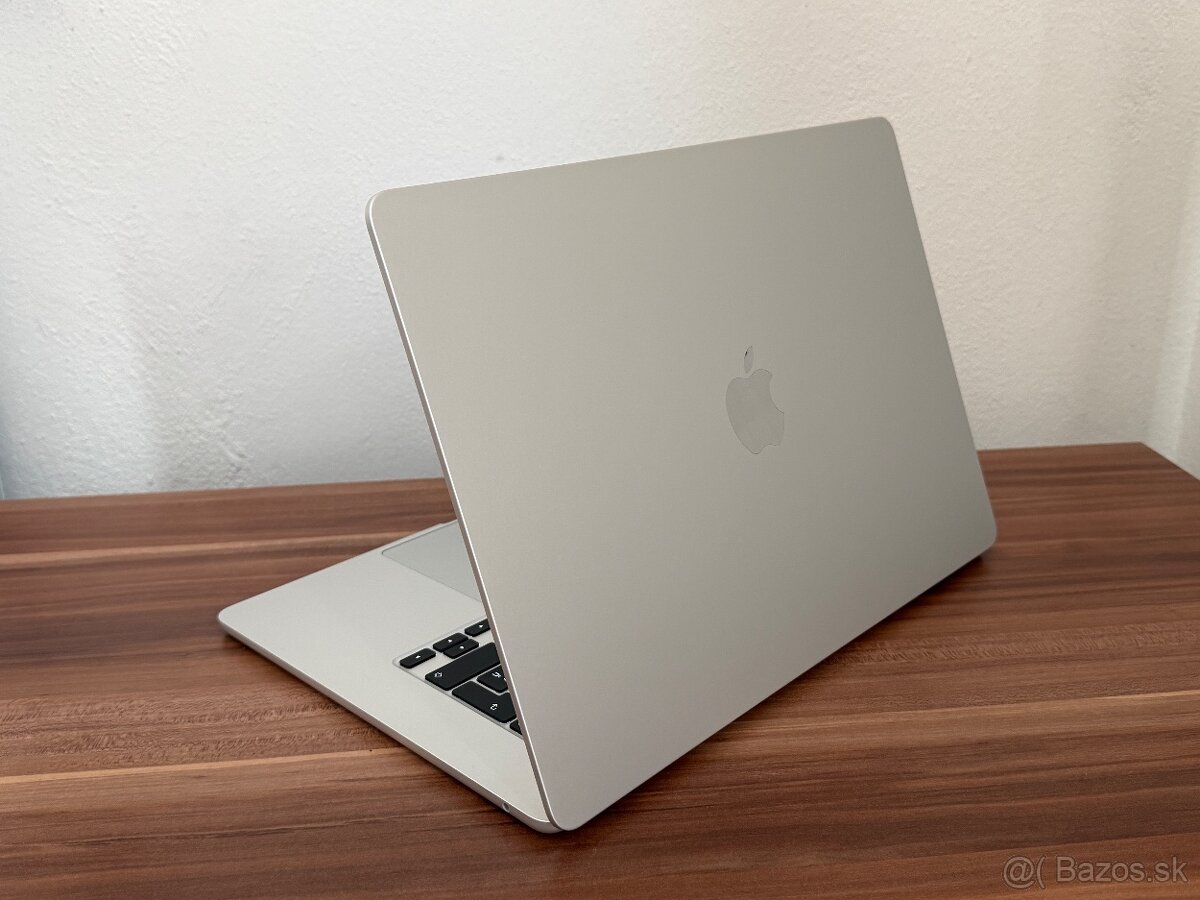  Apple MacBook Air 15" M4 - Silver - 5