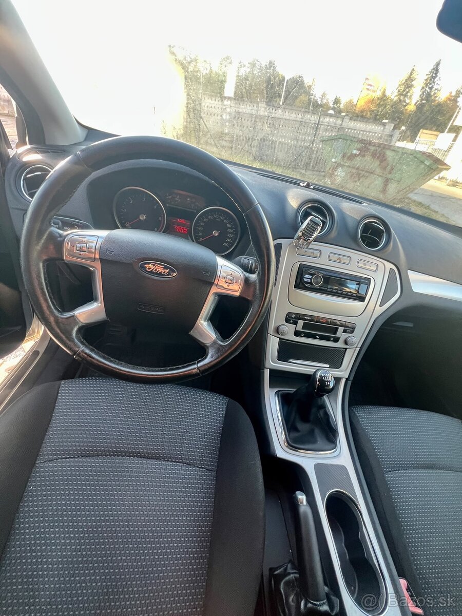 Ford Mondeo kombi 2.0 – 2008 - 5