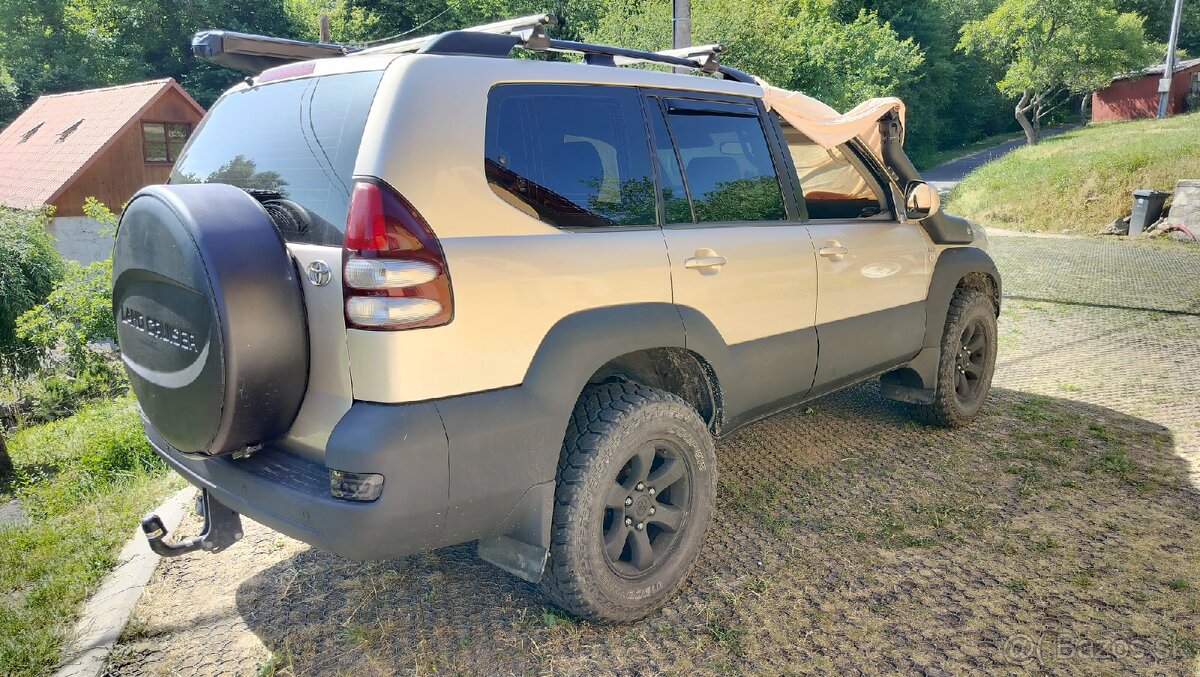 Toyota Land Cruiser 120