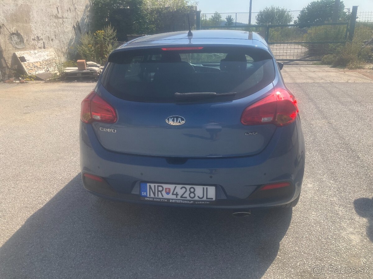 Kia Ceed 1.4 Crdi / 2014 - 5