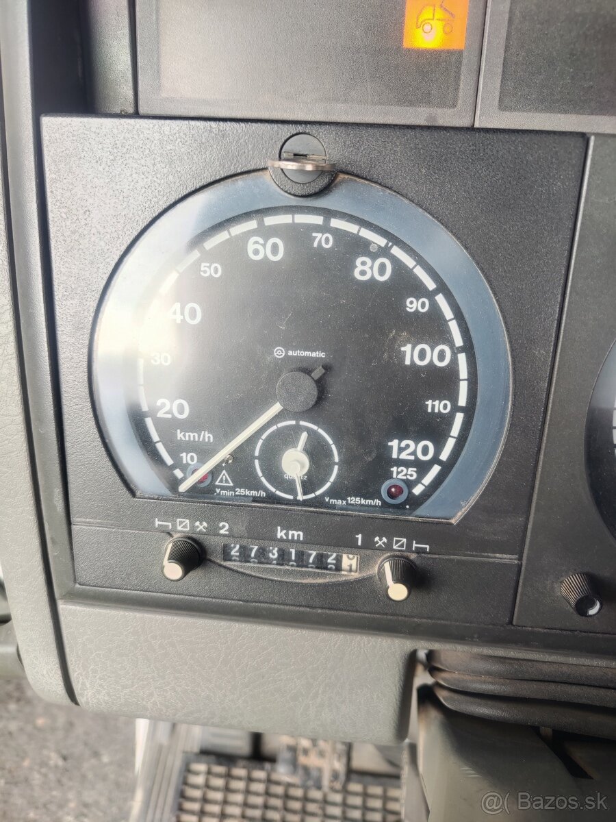 Iveco vyklápačka 3s s rukou - 5