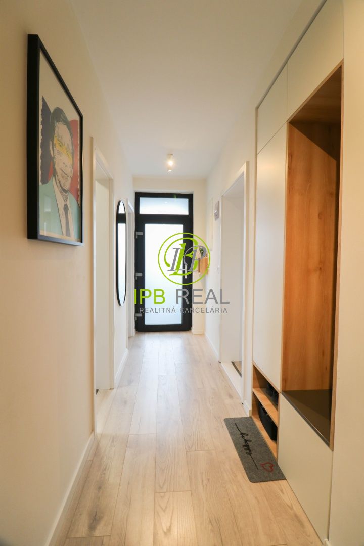 KRÁSNY 3 izb.rodinný dom v slepej uličke s veľkým záhradným - 5