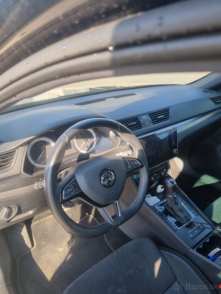 Škoda superb 3 sportline 2,0TDI 140KW - 5