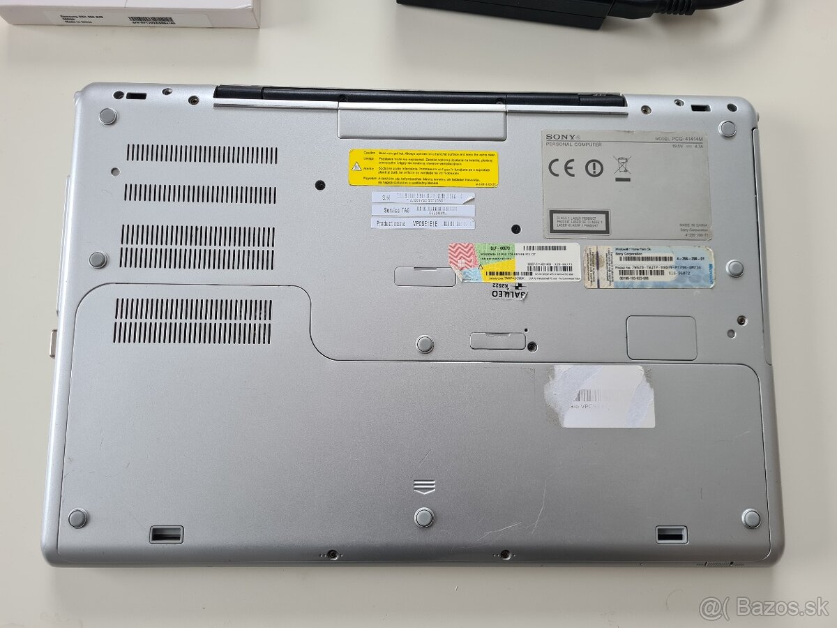 Notebook Sony Vaio VPCSE - 5