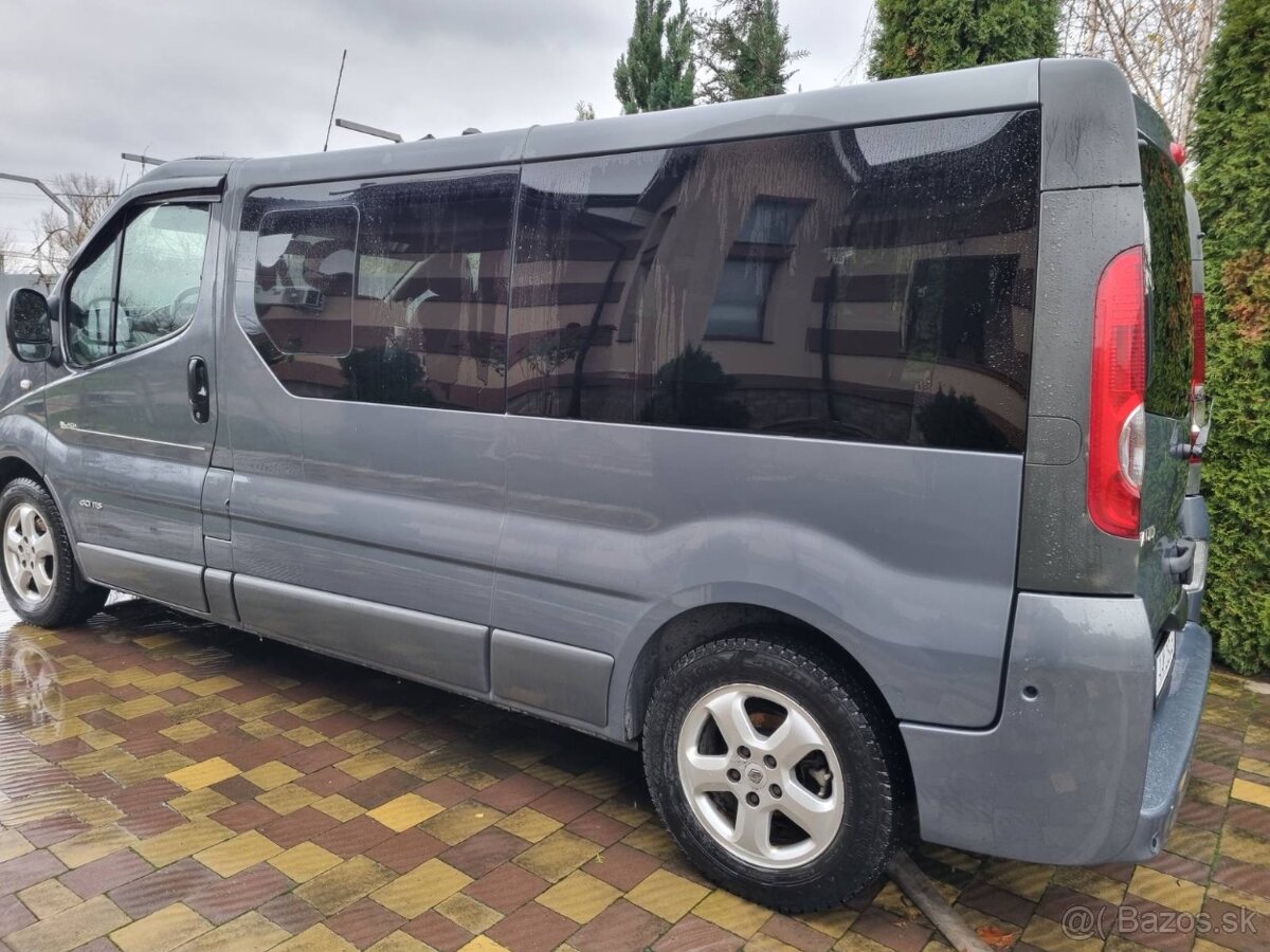 Predám Renault Trafic Black Edition 2014 - 5