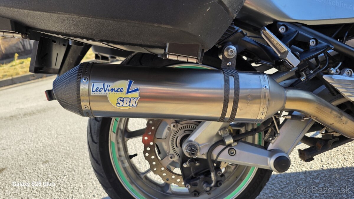 Kawasaki gtr 1400 - 5