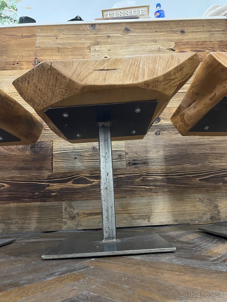 Masívne stolíky na železnej konštrukcii - 5
