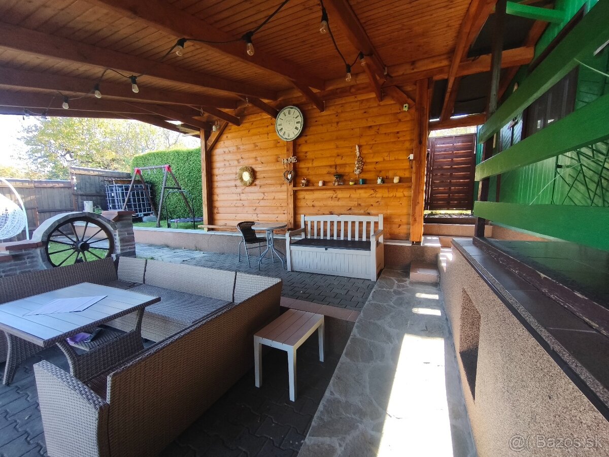 Záhradná chatka v záhradkárskej oblasti - 5