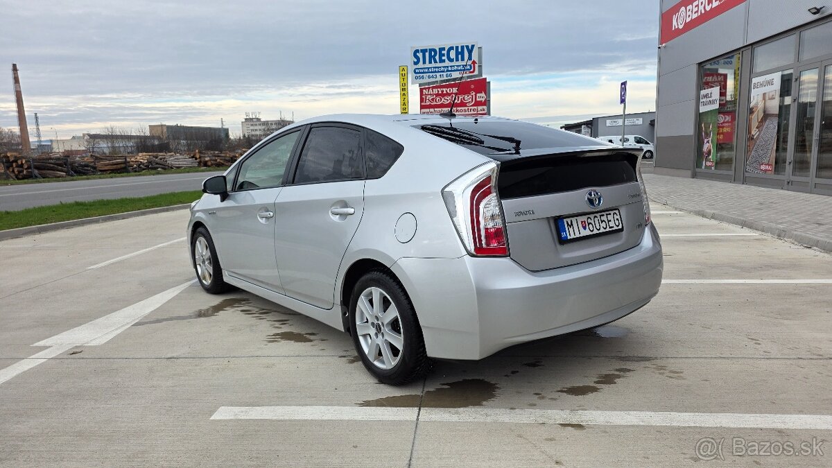 Toyota PRIUS 3 Hybrid Executive 11/2012 - 5