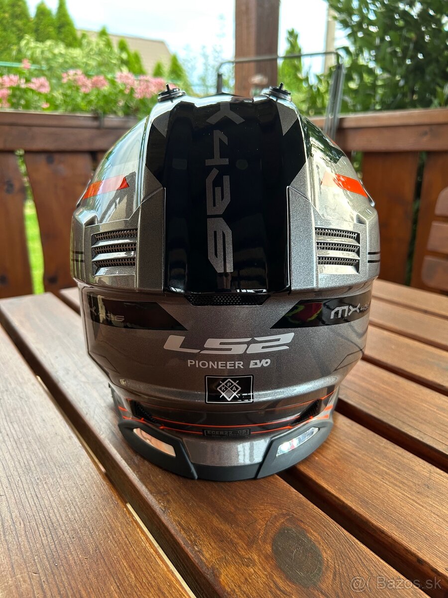 LS2 MX436 Pioneer EVO - 5