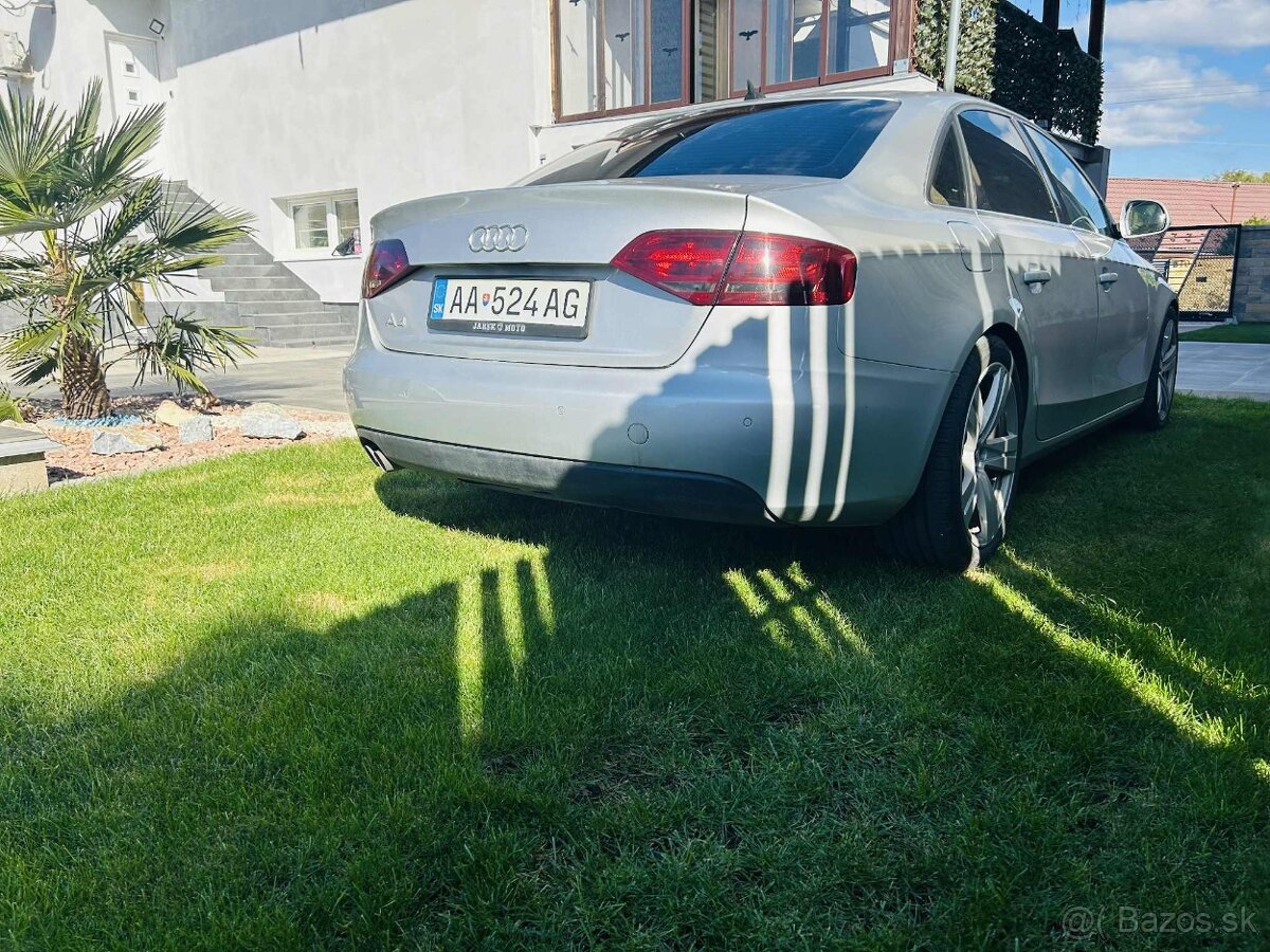 Audi A4b8 sedan 2.0cm³ - 5