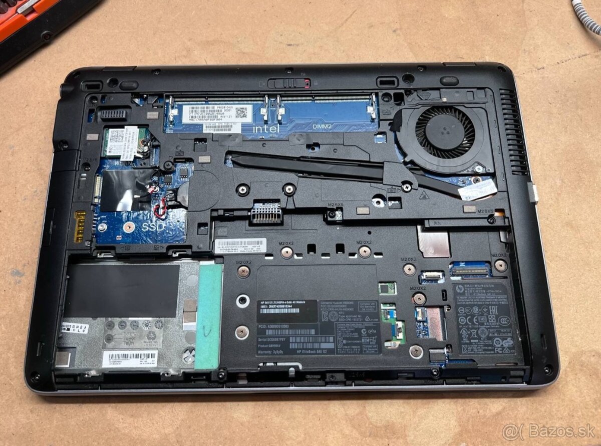 Predám pokazený notebook na náhradné diely HP 840 G2 - 5
