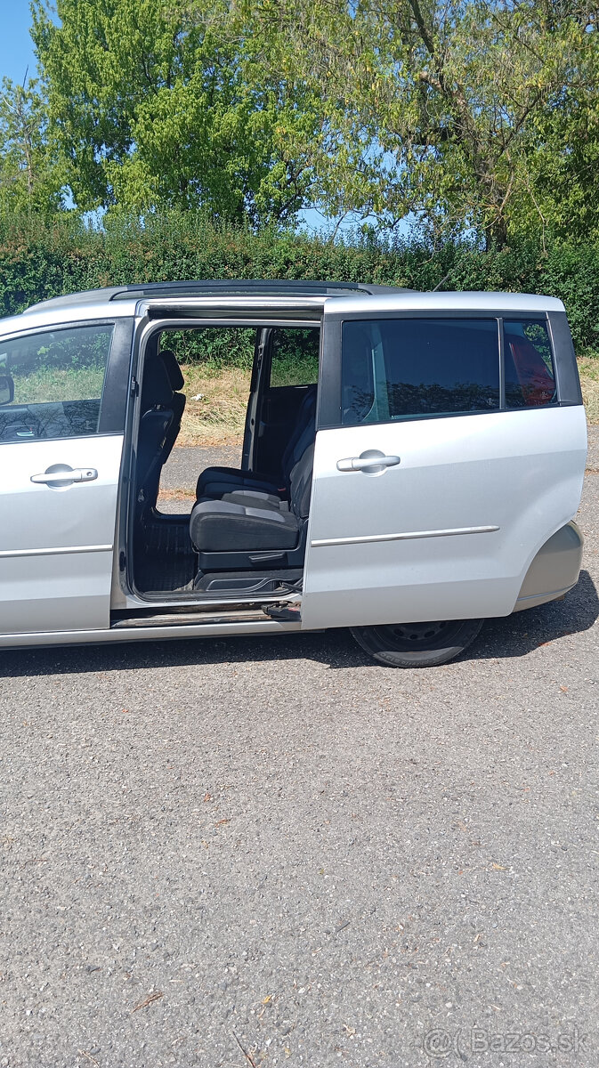 Mazda 5 2.0 benzín - 5
