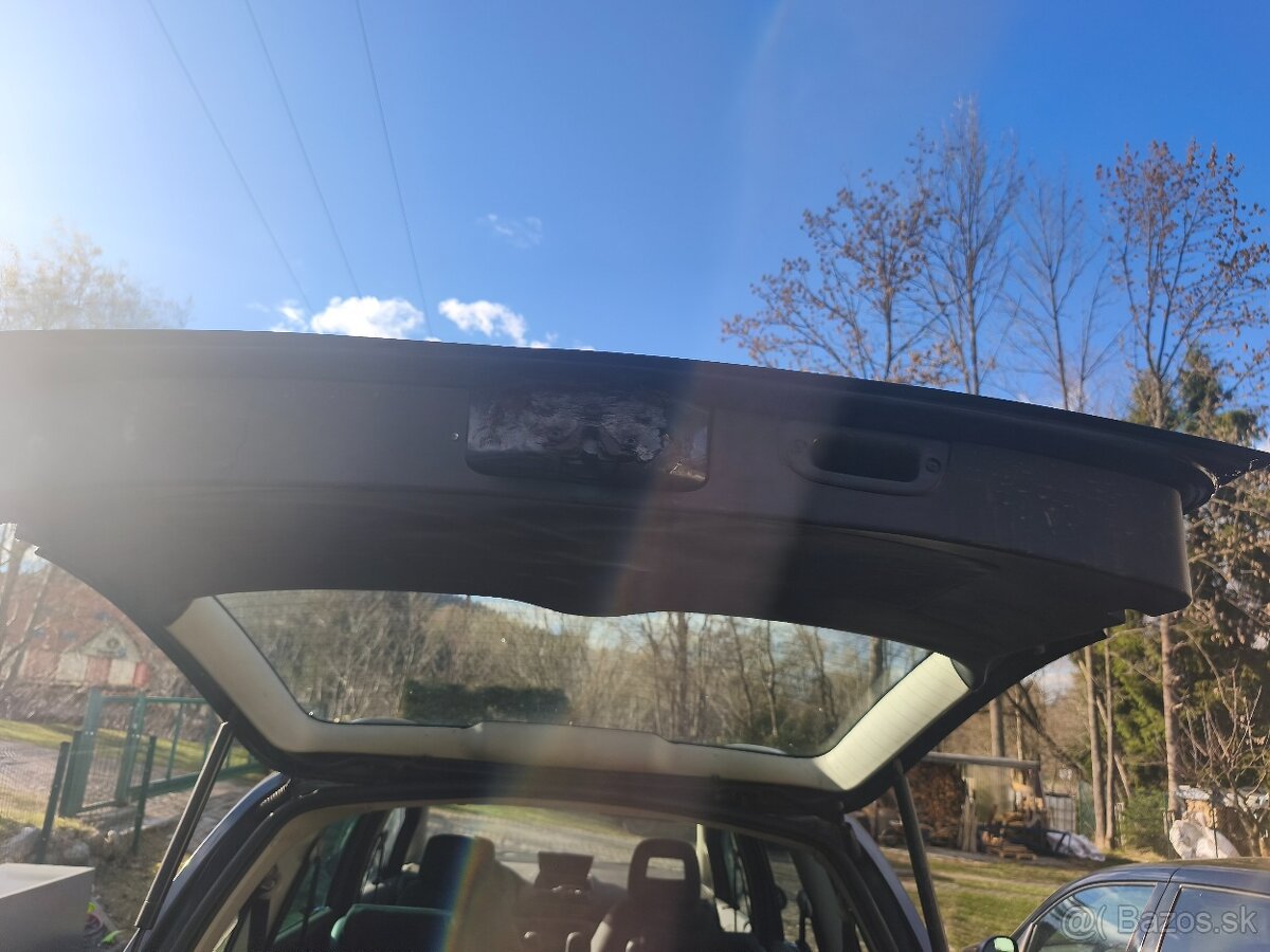 Predám Sharan 1,9tdi 85kw - 5
