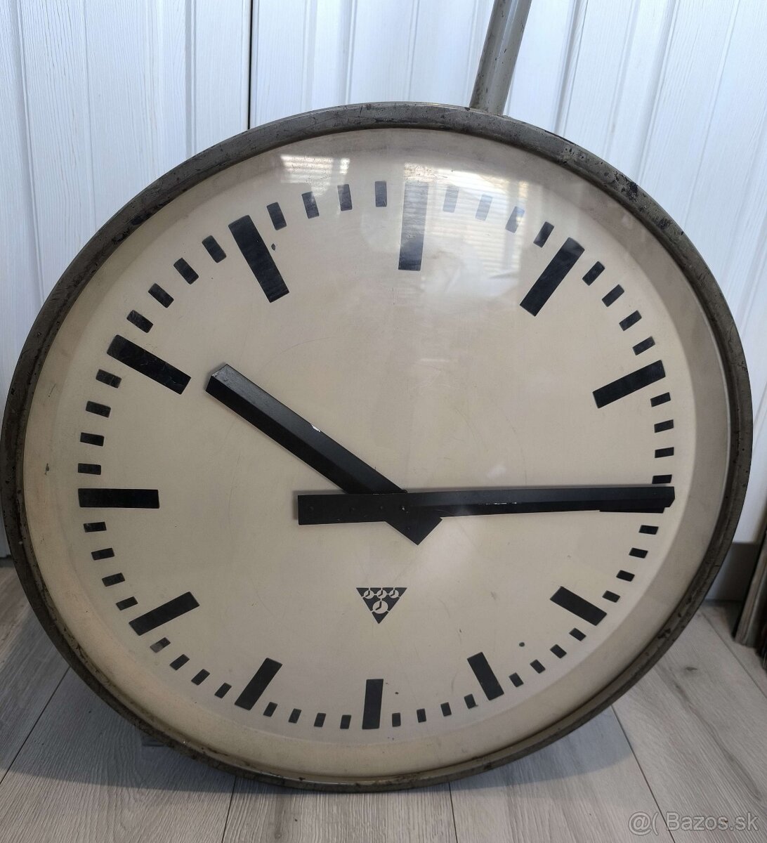 Obojstranné hodiny pragotron - 5