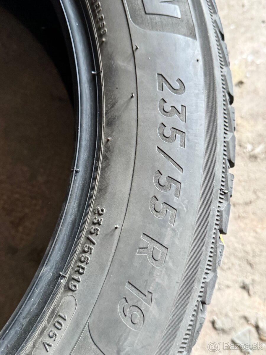 235/55R19 - 5
