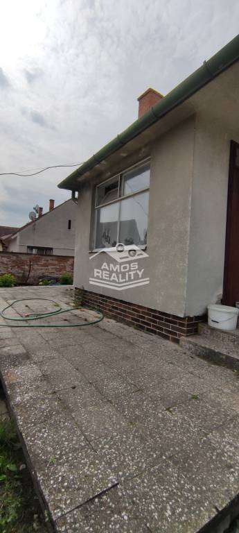 PREDAJ, 4 i RD, pozemok 721 m2, Šaštín, okres:Senica, ZNÍŹEN - 5