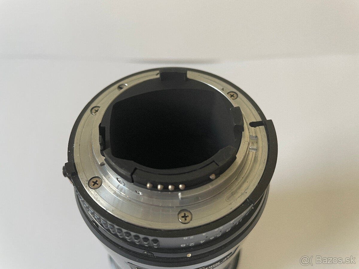 Objektív Nikon ED AF Nikkor 180mm 1:2.8 - 5