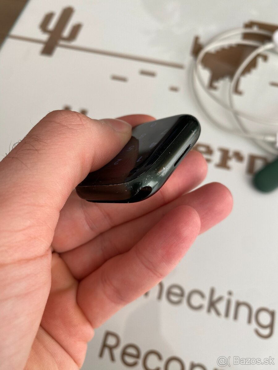 Apple Watch Series 7 – 45 mm - 5