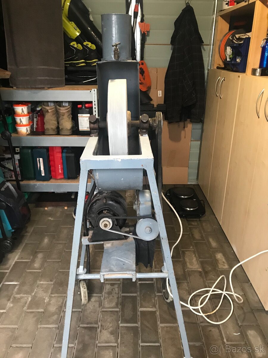 BRÚSKA NA NOŽE - 5