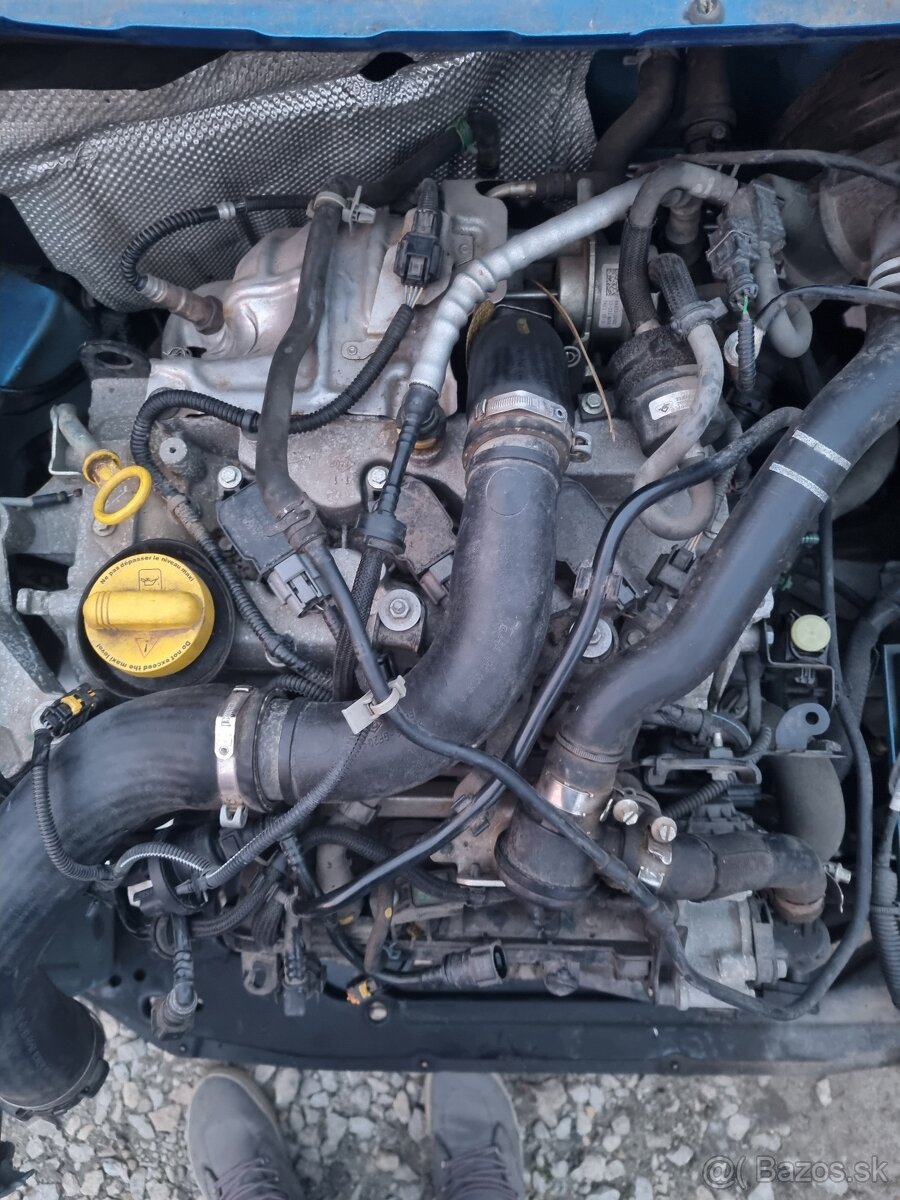 Dacia sandero 2 stepway 0.9 66kw 2013 - 5