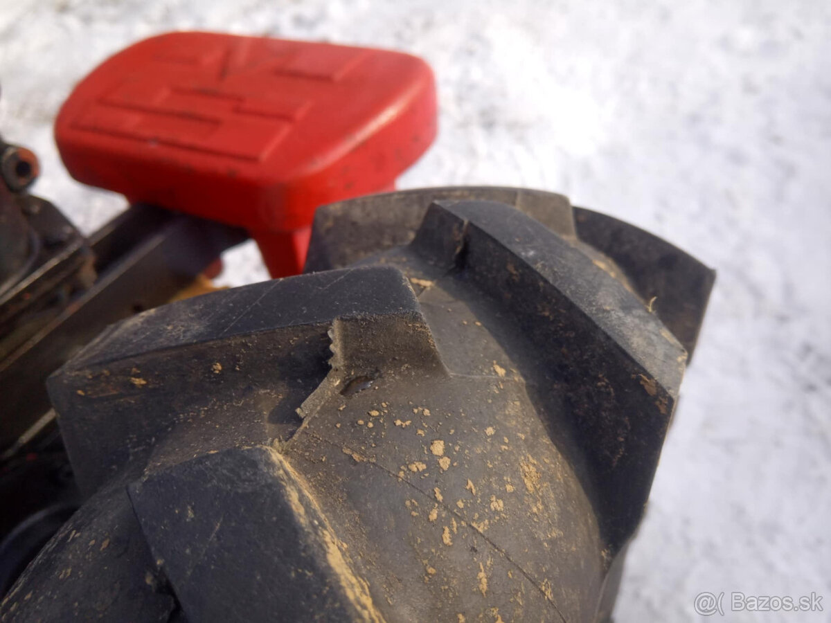 ťažná náprava Vari, Agzat - 5