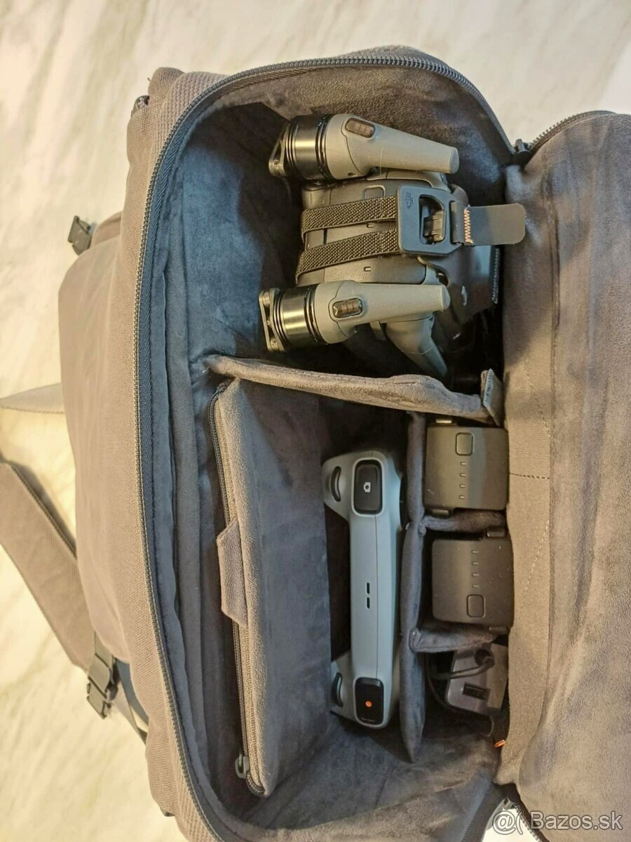 DJI Mavic 3 Classic (Fly More Combo) - 5