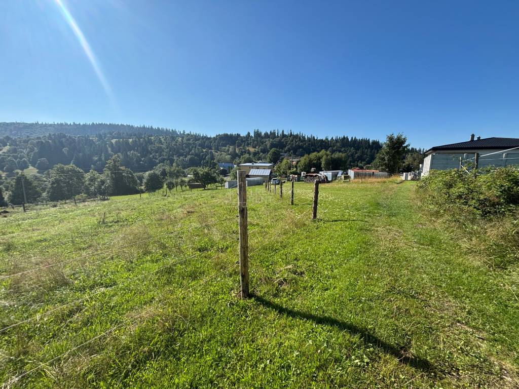 Predaj slnečného pozemku v Oščadnici - 5