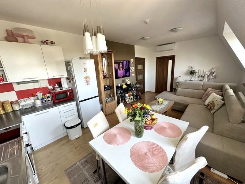 Novostavba 3 izbový byt v obci Čierny Brod 125.000 € - 5