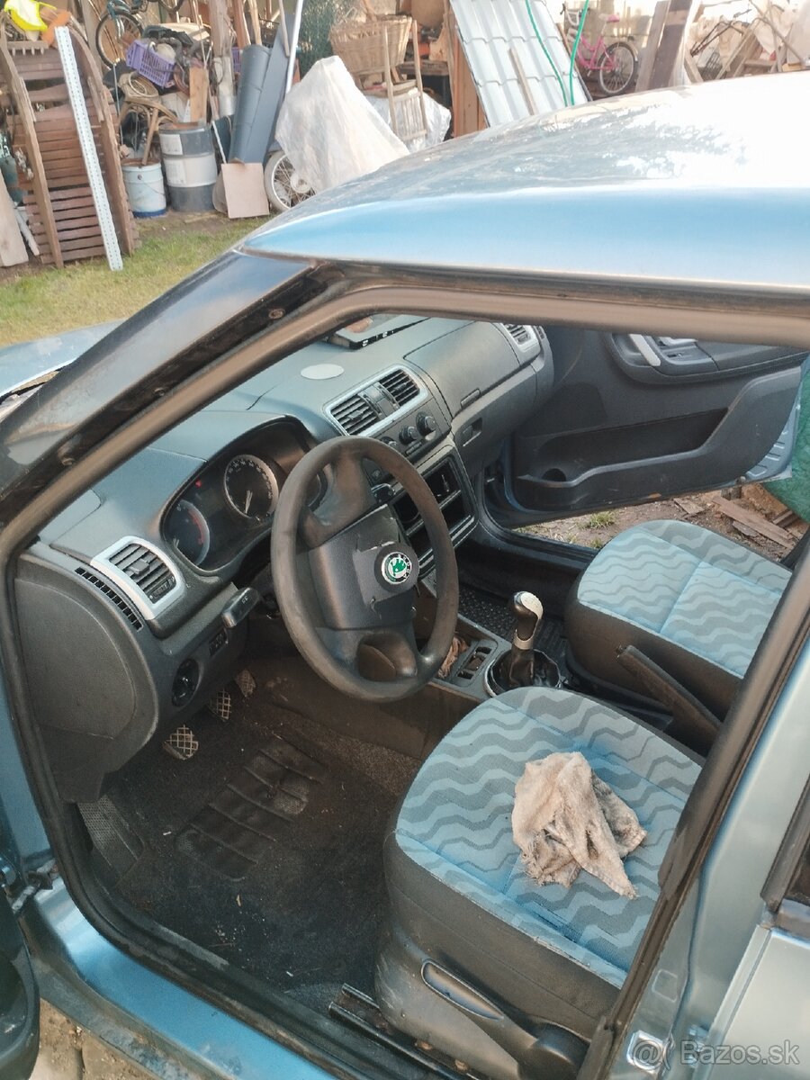 Predám fabiu2 1.4 TDI - 5