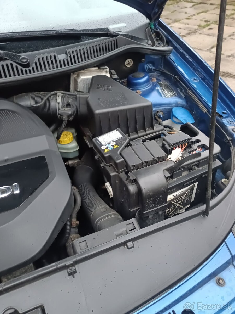 Volkswagen Polo Cross - 5