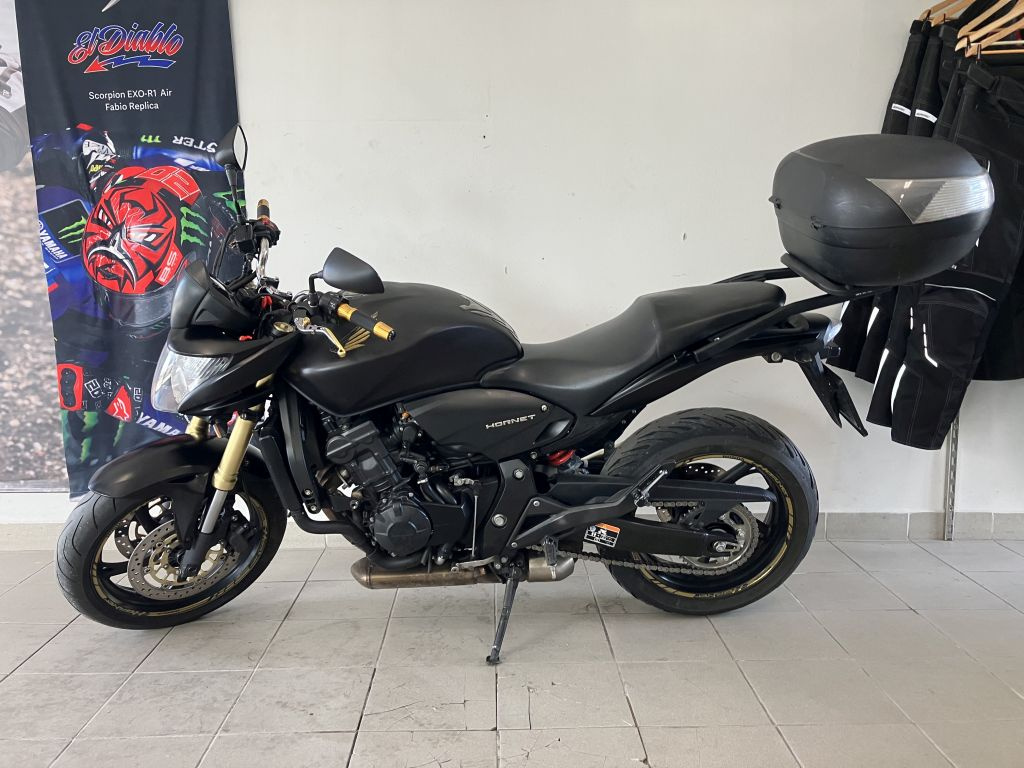 Honda CB600F Hornet - 5