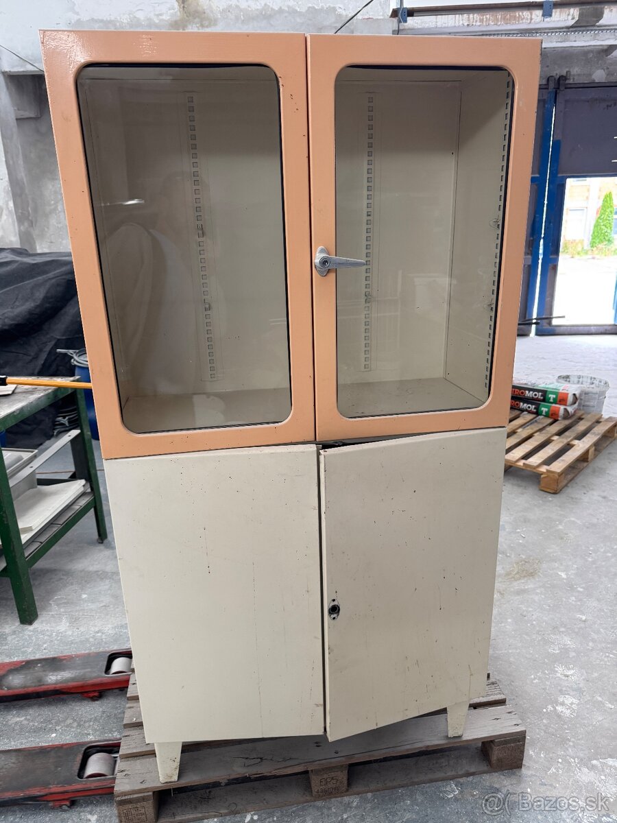 Stará lekárska skrina - 5