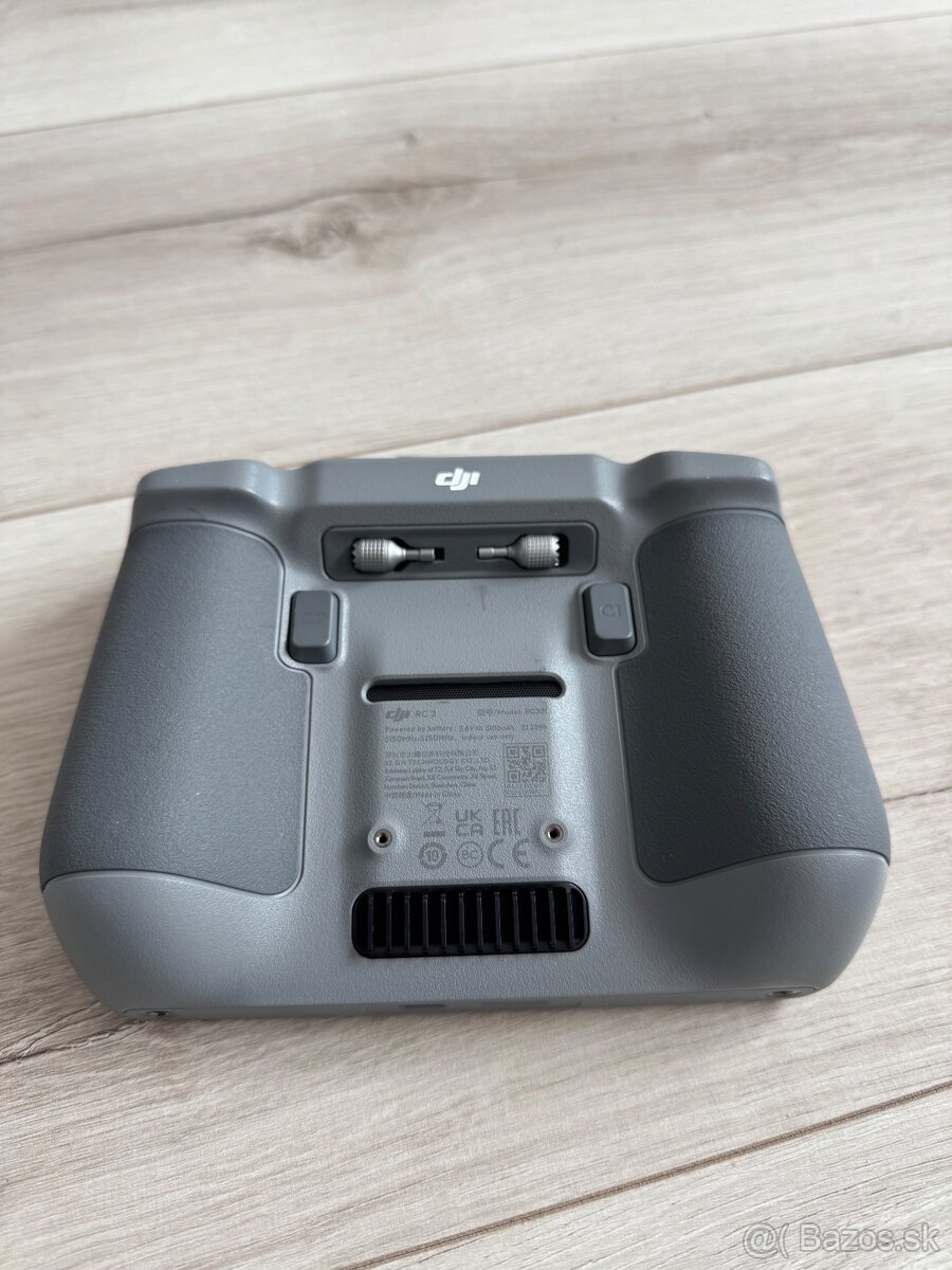 DJI 4 mini pro fly more combo - 5