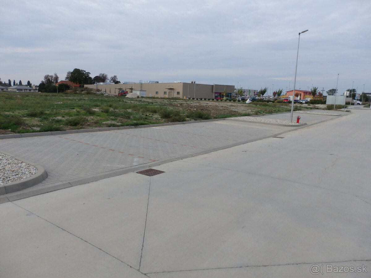 Parkovacie miesta Tulipánová Sereď-Cisárky - 5