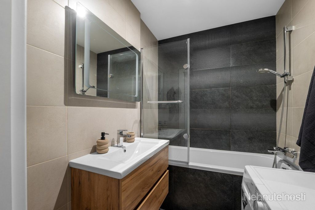 Predam 3 izbovy byt - 5