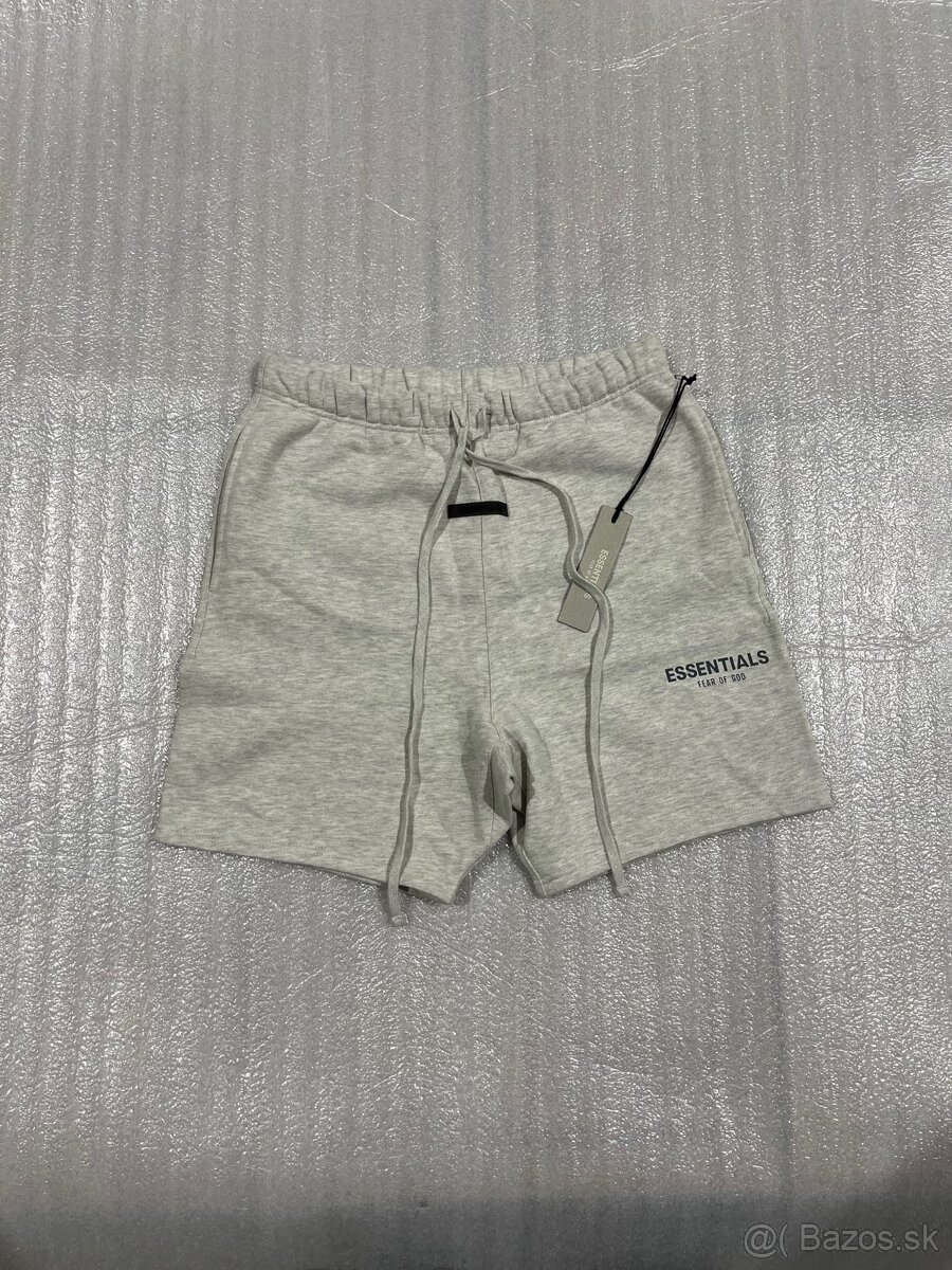 Essentials ORIGINAL kratasy Shorts light oatmeal - 5
