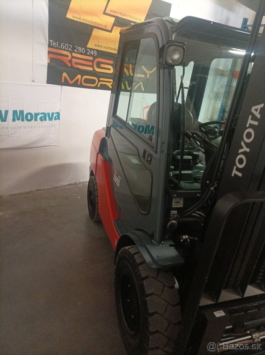 Vysokozdvižný vozík Toyota Tonero 35 s pozicionerem - 5